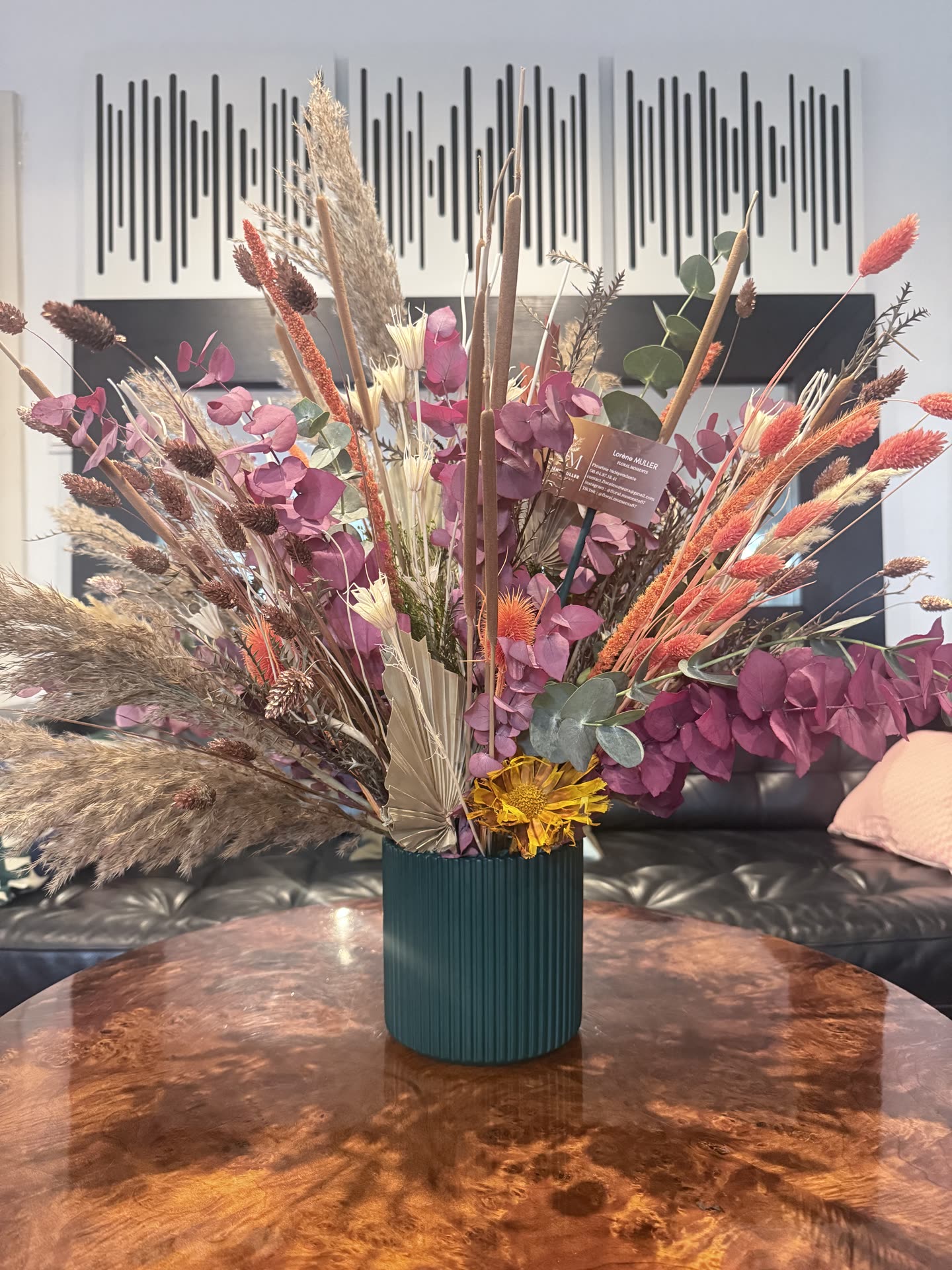 Bloom Events — décor signature fleurs séchées sur événement