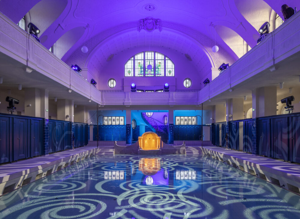 Les Bains Municipaux — cachet historique, Strasbourg